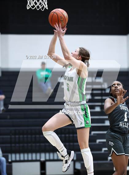 Thumbnail 1 in Iowa Park vs South Hills (Chicken Express Lady Porcupine Invitational) photogallery.