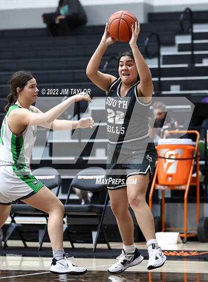 Thumbnail 1 in Iowa Park vs South Hills (Chicken Express Lady Porcupine Invitational) photogallery.