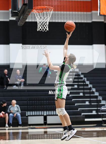 Thumbnail 2 in Iowa Park vs South Hills (Chicken Express Lady Porcupine Invitational) photogallery.