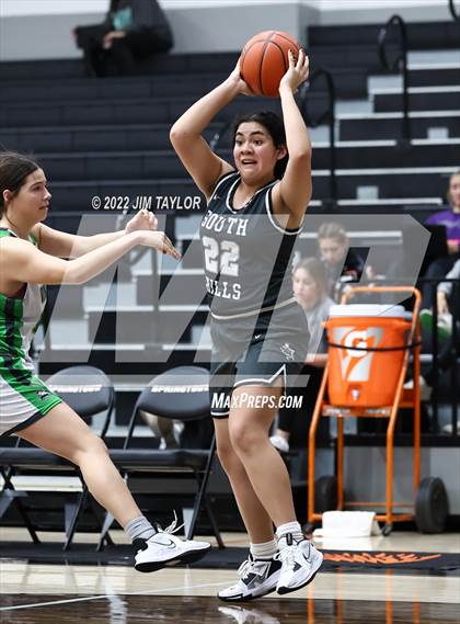 Thumbnail 3 in Iowa Park vs South Hills (Chicken Express Lady Porcupine Invitational) photogallery.