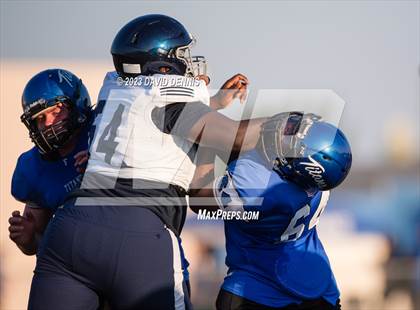 Thumbnail 3 in Bakersfield @ Frontier photogallery.