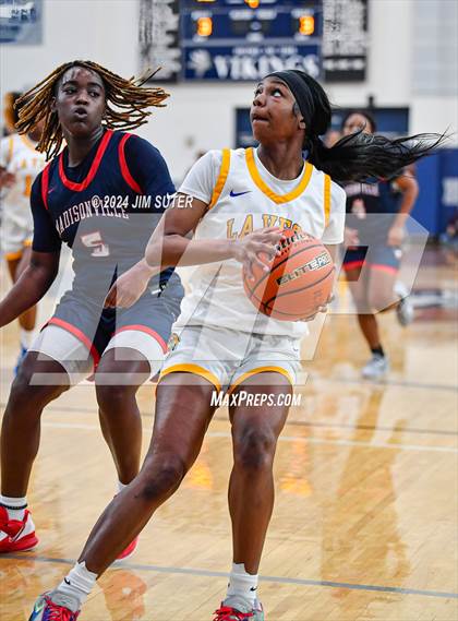 Thumbnail 2 in La Vega vs Madisonville (UIL 4A Reg III Final) photogallery.