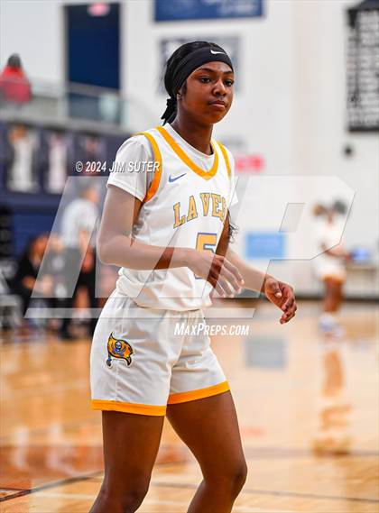 Thumbnail 1 in La Vega vs Madisonville (UIL 4A Reg III Final) photogallery.