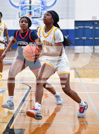 Thumbnail 3 in La Vega vs Madisonville (UIL 4A Reg III Final) photogallery.