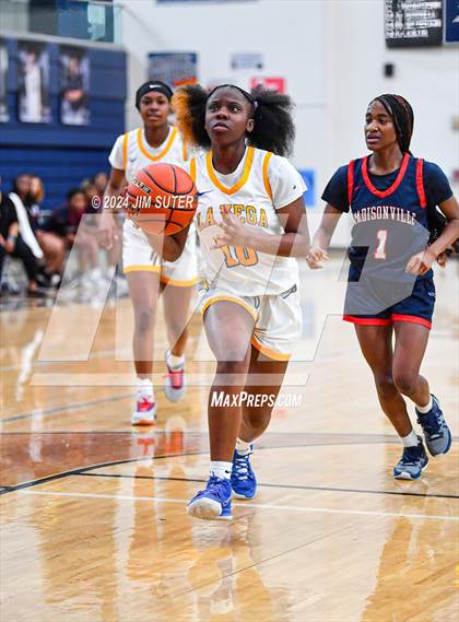 Thumbnail 2 in La Vega vs Madisonville (UIL 4A Reg III Final) photogallery.