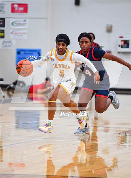 Thumbnail 3 in La Vega vs Madisonville (UIL 4A Reg III Final) photogallery.