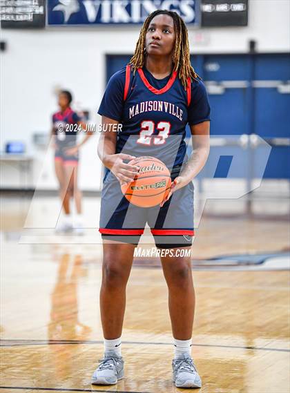 Thumbnail 2 in La Vega vs Madisonville (UIL 4A Reg III Final) photogallery.