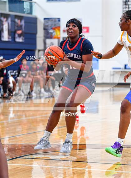 Thumbnail 1 in La Vega vs Madisonville (UIL 4A Reg III Final) photogallery.