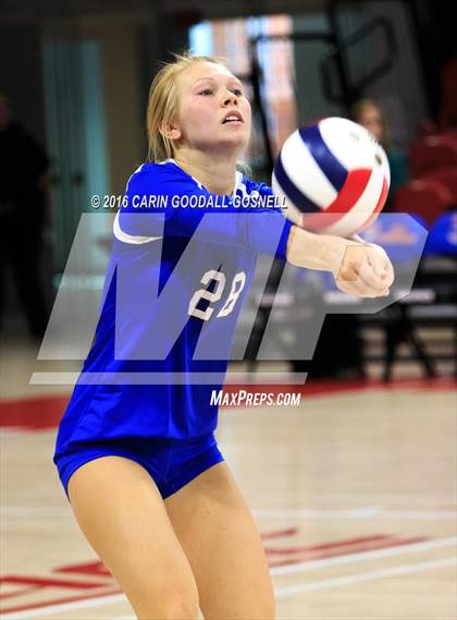 Thumbnail 3 in Carrboro vs. Maiden (NCHSAA 2A Final) photogallery.