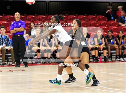 Thumbnail 2 in Carrboro vs. Maiden (NCHSAA 2A Final) photogallery.