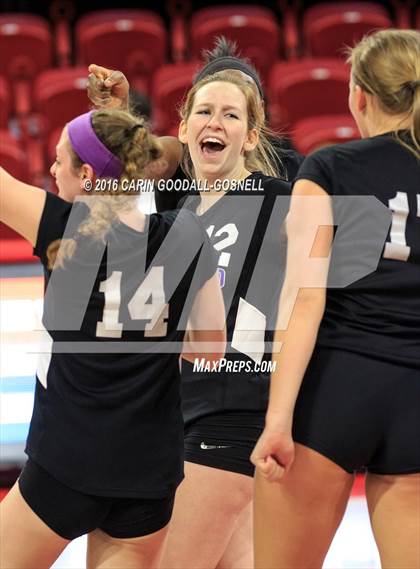 Thumbnail 1 in Carrboro vs. Maiden (NCHSAA 2A Final) photogallery.
