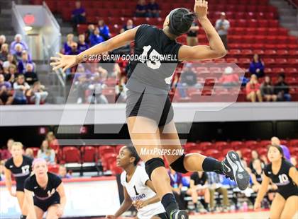 Thumbnail 2 in Carrboro vs. Maiden (NCHSAA 2A Final) photogallery.
