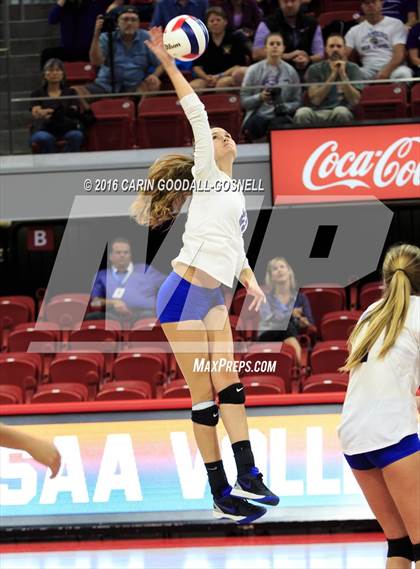 Thumbnail 2 in Carrboro vs. Maiden (NCHSAA 2A Final) photogallery.