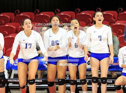Thumbnail 1 in Carrboro vs. Maiden (NCHSAA 2A Final) photogallery.