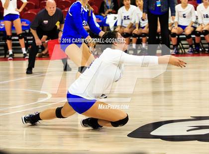 Thumbnail 3 in Carrboro vs. Maiden (NCHSAA 2A Final) photogallery.