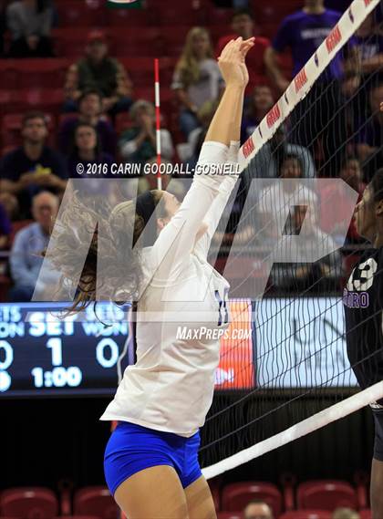 Thumbnail 1 in Carrboro vs. Maiden (NCHSAA 2A Final) photogallery.