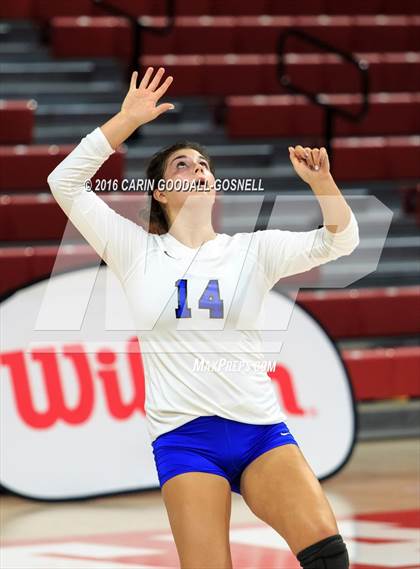 Thumbnail 1 in Carrboro vs. Maiden (NCHSAA 2A Final) photogallery.