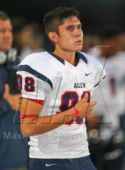Thumbnail 1 in Allen @ Hebron photogallery.