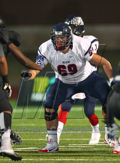 Thumbnail 2 in Allen @ Hebron photogallery.