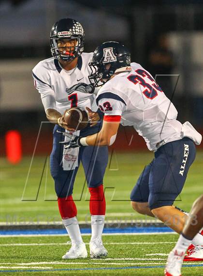 Thumbnail 2 in Allen @ Hebron photogallery.