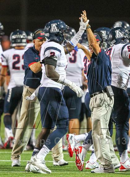 Thumbnail 1 in Allen @ Hebron photogallery.