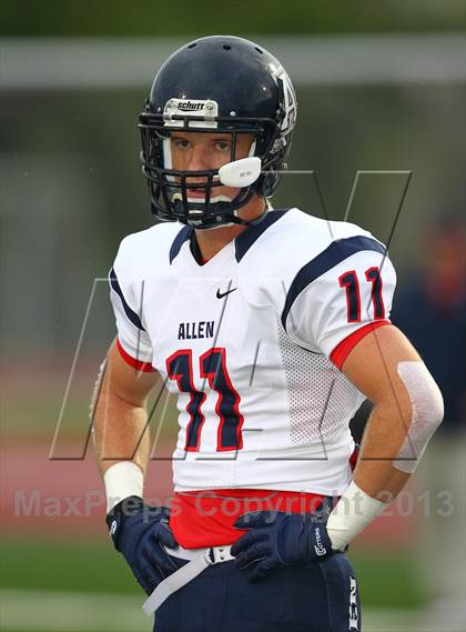 Thumbnail 1 in Allen @ Hebron photogallery.