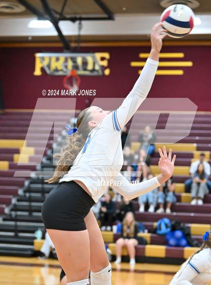 Thumbnail 2 in Snowflake @ Valley Christian (AIA 3A Semifinal) photogallery.