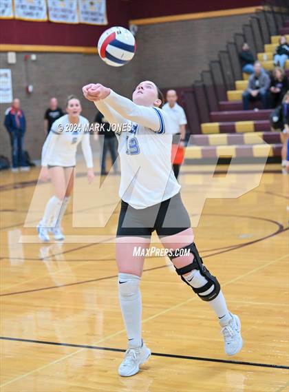 Thumbnail 2 in Snowflake @ Valley Christian (AIA 3A Semifinal) photogallery.