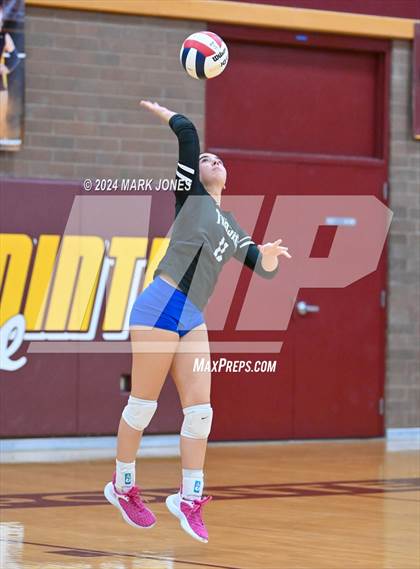 Thumbnail 2 in Snowflake @ Valley Christian (AIA 3A Semifinal) photogallery.