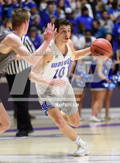Thumbnail 1 in Fremont vs. Riverton (UHSAA 6A Quarterfinal) photogallery.