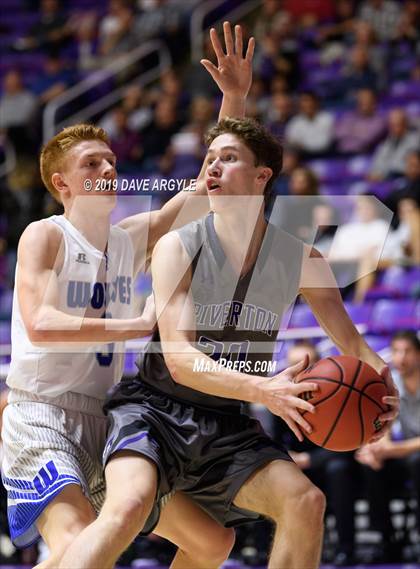 Thumbnail 1 in Fremont vs. Riverton (UHSAA 6A Quarterfinal) photogallery.