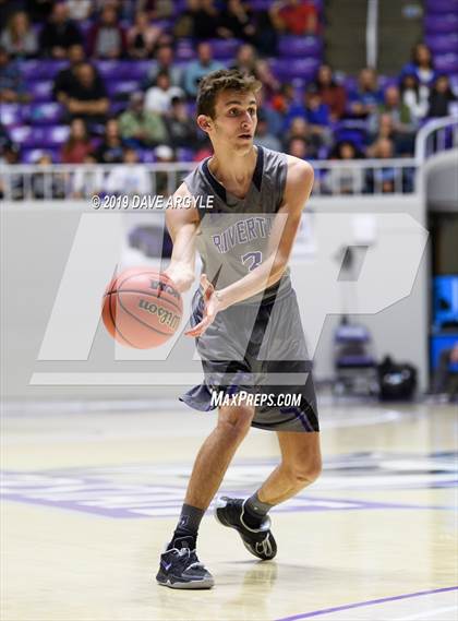 Thumbnail 2 in Fremont vs. Riverton (UHSAA 6A Quarterfinal) photogallery.