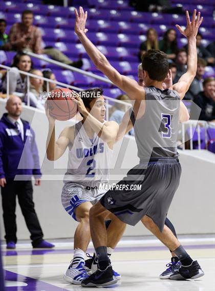 Thumbnail 3 in Fremont vs. Riverton (UHSAA 6A Quarterfinal) photogallery.