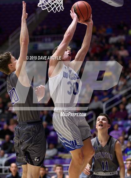 Thumbnail 3 in Fremont vs. Riverton (UHSAA 6A Quarterfinal) photogallery.
