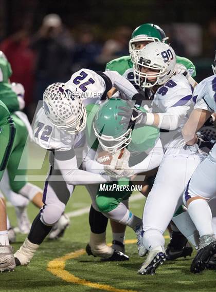 Thumbnail 2 in Woodinville vs. Sumner (WIAA 4A Quarterfinal) photogallery.