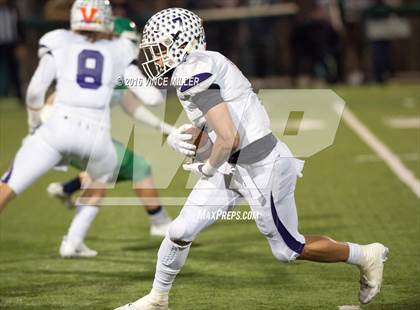 Thumbnail 2 in Woodinville vs. Sumner (WIAA 4A Quarterfinal) photogallery.