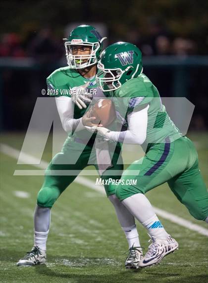 Thumbnail 1 in Woodinville vs. Sumner (WIAA 4A Quarterfinal) photogallery.