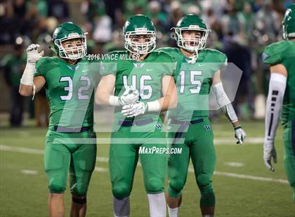 Thumbnail 2 in Woodinville vs. Sumner (WIAA 4A Quarterfinal) photogallery.