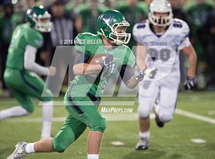 Thumbnail 3 in Woodinville vs. Sumner (WIAA 4A Quarterfinal) photogallery.