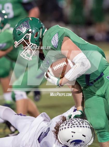 Thumbnail 2 in Woodinville vs. Sumner (WIAA 4A Quarterfinal) photogallery.