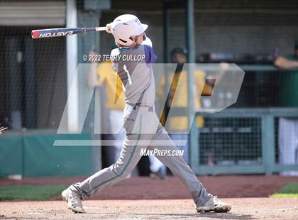 Thumbnail 2 in Kearns vs. Syracuse (UHSAA 6A Regionals Game 3) photogallery.