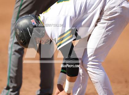 Thumbnail 3 in Kearns vs. Syracuse (UHSAA 6A Regionals Game 3) photogallery.