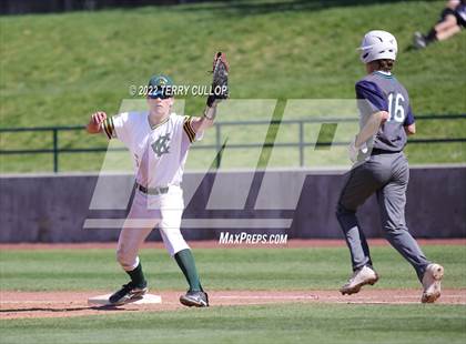 Thumbnail 3 in Kearns vs. Syracuse (UHSAA 6A Regionals Game 3) photogallery.