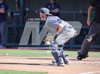 Thumbnail 2 in Kearns vs. Syracuse (UHSAA 6A Regionals Game 3) photogallery.