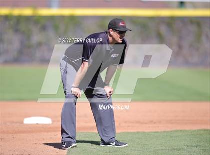 Thumbnail 3 in Kearns vs. Syracuse (UHSAA 6A Regionals Game 3) photogallery.