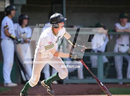 Thumbnail 3 in Kearns vs. Syracuse (UHSAA 6A Regionals Game 3) photogallery.