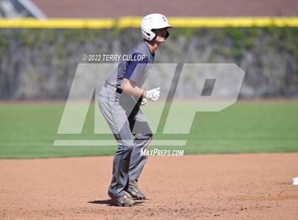 Thumbnail 3 in Kearns vs. Syracuse (UHSAA 6A Regionals Game 3) photogallery.