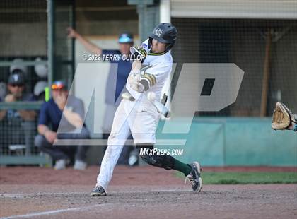 Thumbnail 1 in Kearns vs. Syracuse (UHSAA 6A Regionals Game 3) photogallery.