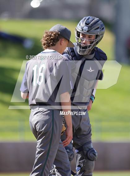 Thumbnail 3 in Kearns vs. Syracuse (UHSAA 6A Regionals Game 3) photogallery.
