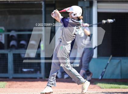 Thumbnail 2 in Kearns vs. Syracuse (UHSAA 6A Regionals Game 3) photogallery.